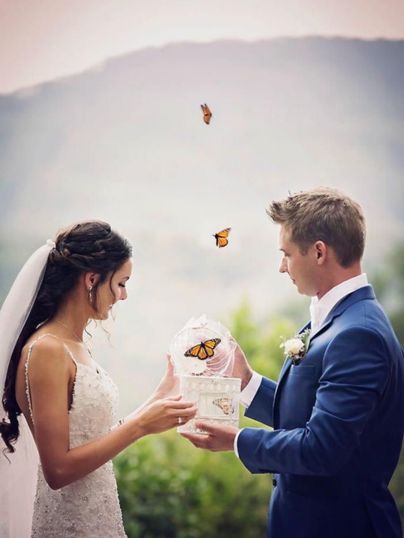 ceremonie-jeté-de-papillons ceremonie-jeté-de-papillons