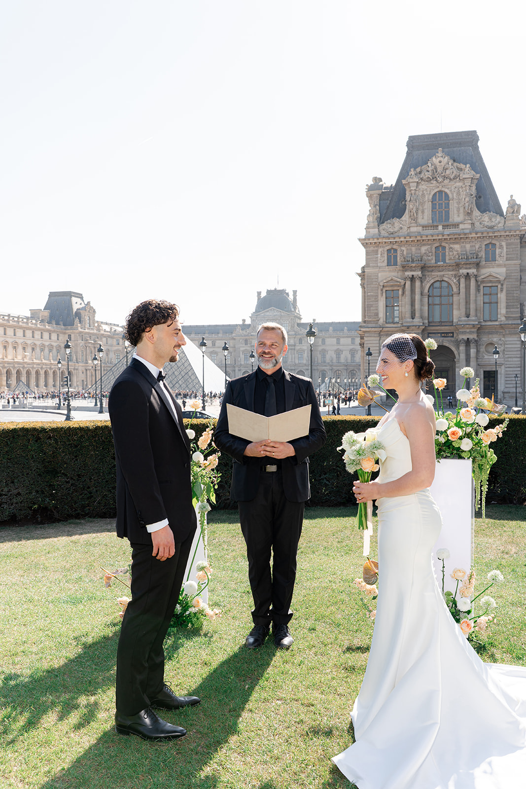 parisian-elopement-officiant Paris Elopement Wedding Officiant
